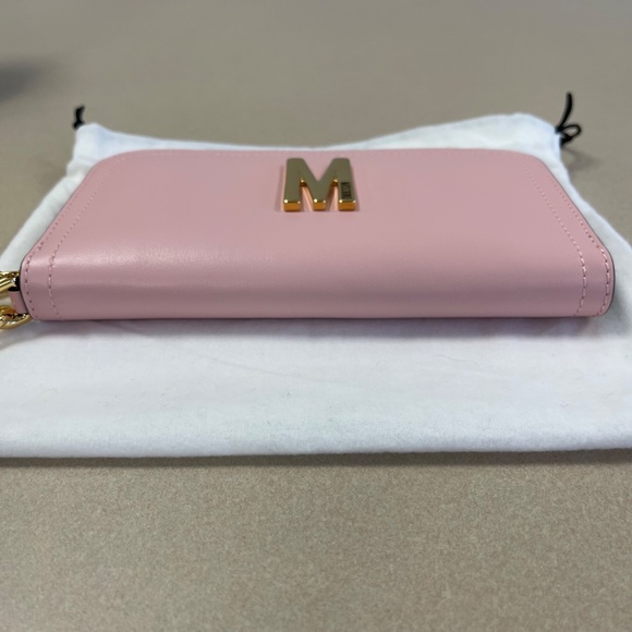 Moschino Couture Pink Zip Around Large Wristlet Wallet - NWT - Picture 2 of 13